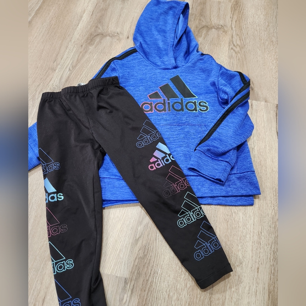 Adidas Hooded Sweatshirt & Graphic Legging Set